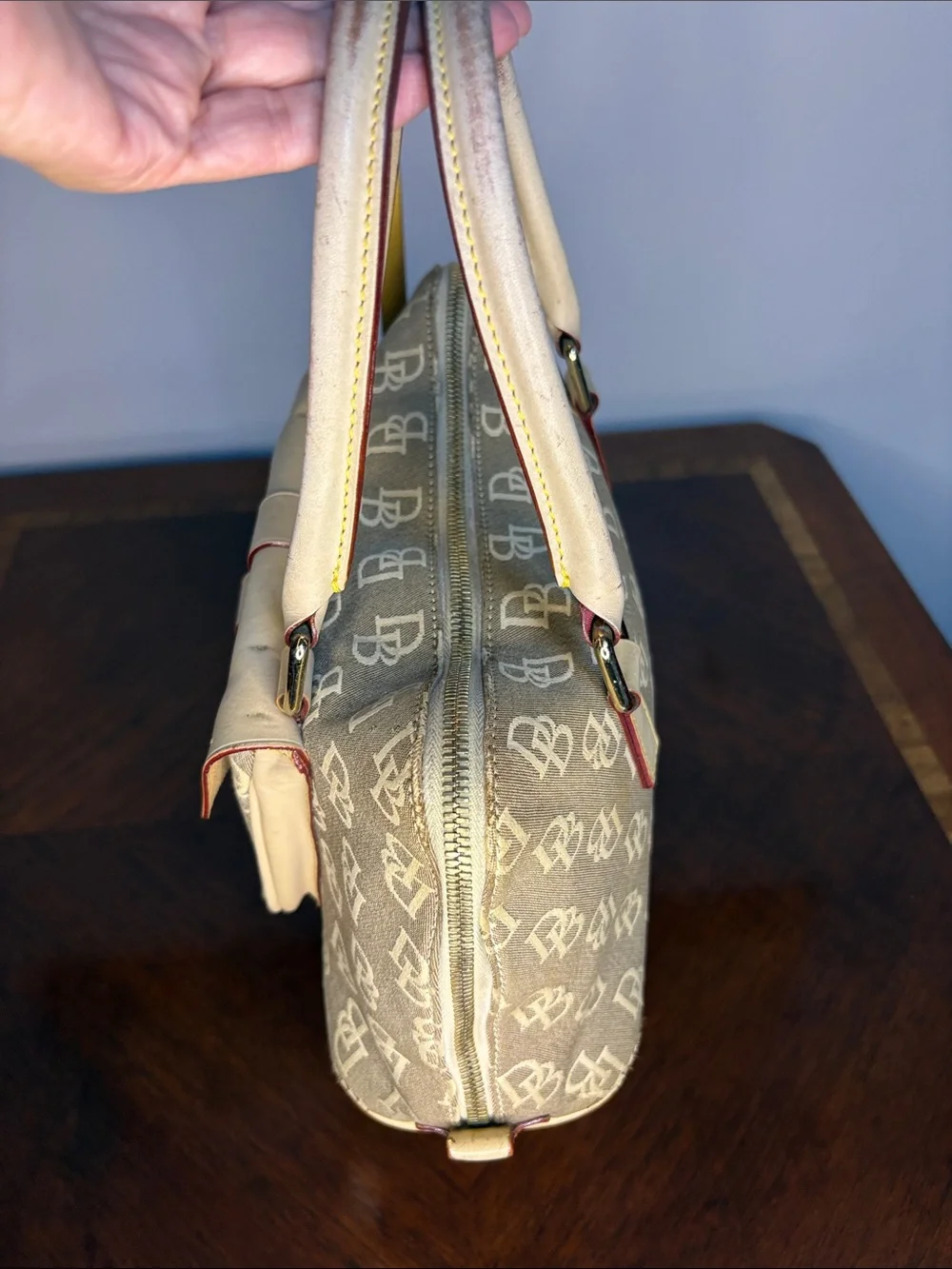 Dooney & Bourke dooney bourke